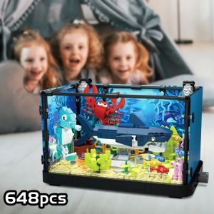 Idea Fish Tank Building Block Set with Light,Aquarium Marine Life Jellyfish And Turtle Ecological Tank Toys For Boys And Girl