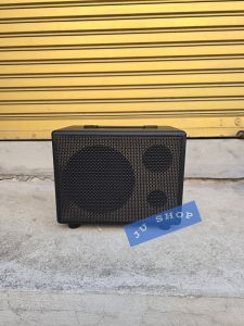 Newลำโพงบลูทูธมีแอมป์ในตัวพร้อมฟังดอกซับ 8นิ้ว(1ดอก) ดอกแหลม4นิ้ว(1ดอก) แอมป์D10OK (มีแบตในตัว) สามารถใช้ไมค์ได้2ช่อง เชื่อมต่อบลูทูธauxusb ใช้ได้ทั้งไฟบ้านและdc12v.