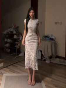 CHANGTONG | New Chinese Style改良 Cheongsam Dress Lace Trim 26 Spring