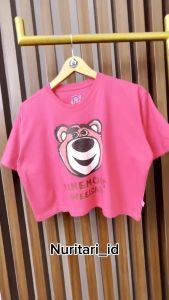 KAOS FINEMOUS WEESAV LOTSO FUSHCIA BEAR SHIRT CROP ATASAN WANITA
