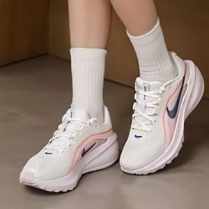 Nike | Giày Chạy Bộ Cho Phụ Nữ Chống Sốc Thoáng Khí