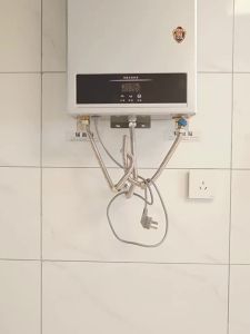 Puang | Piping Cover And Storage Rack