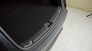 LUCKEASY | Ốp Bảo Vệ Bậc Cửa Cốp Sau Cản Sau Viền Nội Thất TPE Cho Tesla Model Y Juniper/Launch 2025 Phụ Kiện Ô Tô