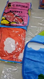 Selimut Bayi C’Bryan Ukuran 90x90 cm With Hood Topi Jumbo Premium Double Fleece Bulu Halus