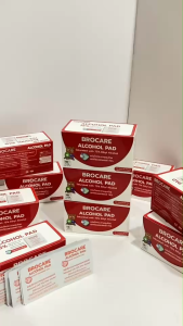 แผ่นแอลกอฮอล์ 75 % alcohol pad (ขนาด  4x8)100/กล่อง เช็ดทำความสะอาด แผ่นทำความสะอาด ฆ่าเชื้อไวรัส