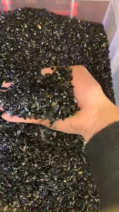 Bán Sỉ 10-50kg Đá obsidian đen (Đá Núi Lửa Đen) Vụn Mài Bóng trang trí bể cá hạt 4-6mm.