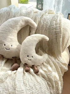 หมอนนุ่มน่ารักสไตล์นอร์ดิก35/50CM ตุ๊กตาพระอาทิตย์และพระจันทร์ ตุ๊กตายิ้ม เตียงโซฟา เบาะตุ๊กตา ของเล่นตุ๊กตา