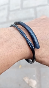 Gelang akar bahar hitam natural unik / gelang pria