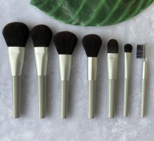 Portable Makeup Brush Eyeshadow Brush Powder Blush Eyebrow Comb Cosmetic Tools Long Handle Normal Specification Other Function
