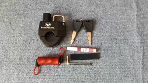 Ổ Khoá Mũ Bảo Hiểm Honda