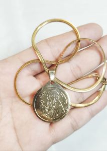 St. Benedict Miraculous Medal High Quality 18K Stainless Gold non Tarnish 1.1 inch dia. Pendant 18 inch Necklace with Box