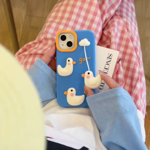 3D รูปการ์ตูนเป็ดเคสศัพท์ซิลิโคนสำหรับไอโฟน 13 14 15 16 17 โปรแม็กซ์ เคสซิลิโคนนุ่มป้องกันสำหรับเคสไอโฟน 17