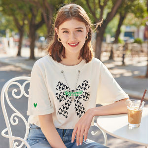 Bow and Heart Print Chain Trim Rolled Short Sleeve T-Shirt