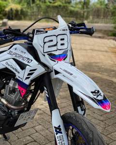DECAL STIKER FULLBODY CRF 150L BAHAN MAXDECAL SUPERGLOSSY PREMIUM BEBAS CUSTOM