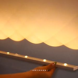 Lampu Sensor Gerak Otomatis LED Multifungsi / Lampu Strip LED 3 Warna Ukuran 20 / 30 / 40 / 60cm Dengan Sensor Gerak Untuk Lemari Pakaian Dapur