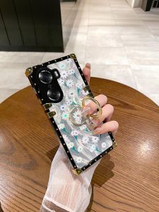 Fashionable Silicone Phone Case with Ring for Huawei Mate60 Nova12 Honor 60 pro 70 Protective Cover Anti-Fall Creative Design