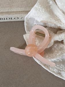 Acrylic Small Hair Claw Womens 2025 New Style Elegant Shark Tail Clip Half Updo Hair Accessories Fashionable Hair Grips