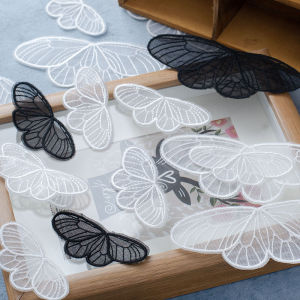 ผ้าตาข่ายลายผีเสื้อสีสันสดใส ผ้าตาข่ายลูกไม้ ผ้าลายดอกไม้ ตกแต่งเสื้อผ้าเด็กทำมือ วัสดุตกแต่งผ้า DIY สำหรับงานฝีมือ