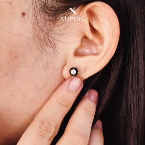 Xuping Anting Tusuk Silver Mata Hitam Bulat Fashion Wanita