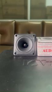 Loa ru ax 61 có dây màng loa thạch anh chống ẩm tốt.