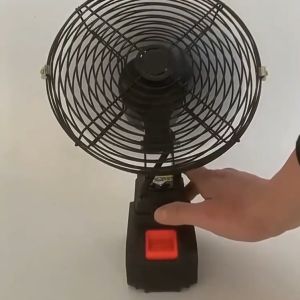8นิ้ว พัดลมแคมป์ปิ้ง พัดลมแบตเตอรี่ พัดลมไร้สายขนาดเล็กกลางแจ้งพัดลมไร้สาย พัดลม แบตเตอรี่ ไร้ สาย เอาต์พุต USB แบตเตอรี่ความจุสูง การชาร์จฉุกเฉิน สามารถปรับความเร็วลม พัดลมพกพาชาร์จ พัดลมแบตเตอร