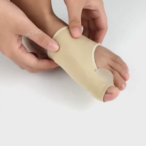Bunion Corrector Gel Toe Separator Big Toe Spacer for Overlap Toe Hammer Toe Straightener Sleeves Bunion Relief For Women And Men