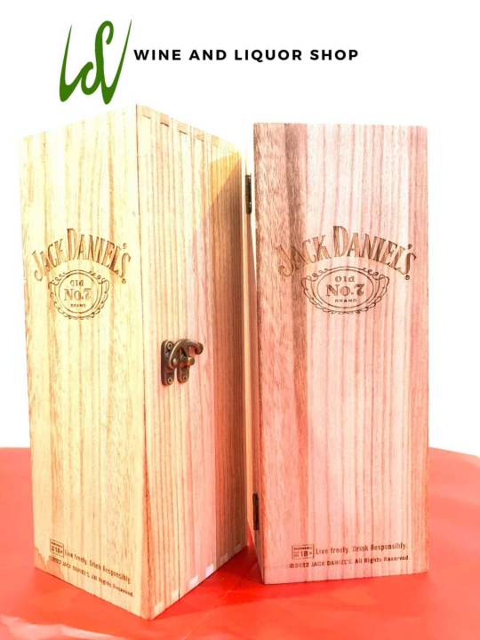 Jack Daniel s Black Label 1L Limited FREE Wooden Gift Box