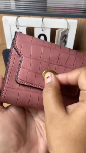 New Korean retro ladies short wallet with multiple card slots for students fashion wallet
