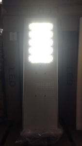 LAMPU JALAN TENAGA MATAHARI | PJU ALL IN ONE