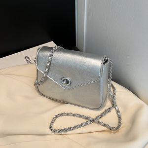 2024 ใหม่ผู้หญิงแฟชั่นCrossbodyกระเป๋าสไตล์ลําลองสายโซ่กระเป๋าสี่เหลี่ยมเล็กหนังสังเคราะห์ภายในสําหรับเยาวชน