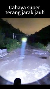 Hanya di luar ruangan senter led super terang Jarak Jauh Anti Air senter super terang Senter LED 90000 Lumens Dilengkapi dengan baterai 18650 mAh