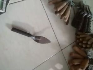 10) paket hemat 2 pcs alat tukang bangunan cetok kecil gagang karet hitam cetok unik unyil sendok