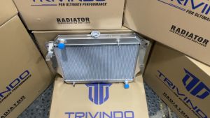 RADIATOR ASSY DAIHATSU FEROZA FULL ALUMINIUM MANUAL TRANSMISI TR-95044 MERK TRIVINDO