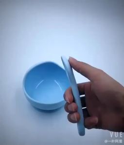 Strawberry.thai ชามซิลิโคนพาสเทล เข้าไมโครเวฟได้ ชามป้อนข้าวเด็ก