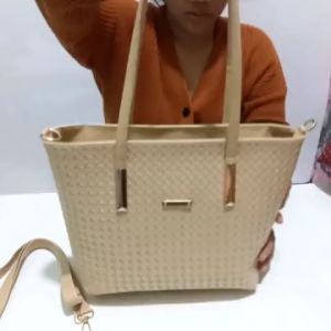 Totebag Tas Wanita Kerja Kulit Sintetis Anyaman Rihaga Tameng Tikar Trendy
