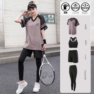 ชุดโยคะวิสูตรสำหรับผู้หญิงในช่วงฤดูร้อน ชุดออกกำลังกายวิ่งแบบหลวมๆ แขนสั้น แห้งเร็ว ชุดโยคะแบบสวมหัว ชุดกีฬาฟิตเนส