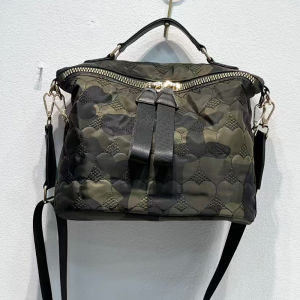 New Crossbody Bag Womens Bag K-style Shoulder Nylon Cloth Lightweight Tote Fashion Oxford Camouflage Embroidered Shoulder Bag