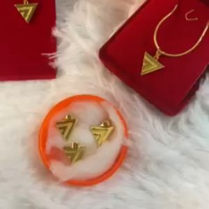 จี้ทองก้าวไกล จี้ก้าวไกล จี้ทอง