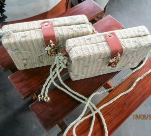 Tukutas / tas selempang wanita /tas sling bag wanita / tas wanita import