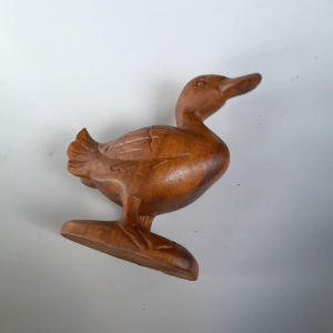Patung Bebek kayu berdiri Kerajinan hiasan dekorasi handmade Bali