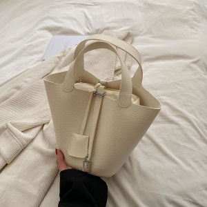 Large Capacity Fashionable Pure Color Bucket Shoulder Bag Womens Handbag Trendy Simplistic Tote Bag Soft PU Leather