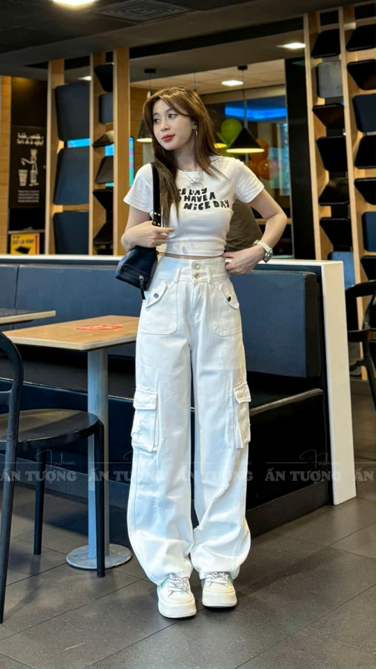 Quần Jeans ống suông nữ Trắng 2 túi hộp mẫu baggy ống rộng đứng dễ dàng phối đi làm đi chơi QJ199