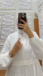 ZIFA FASHION: Dress Katun Bolong Aksen Renda Lace Modis Siap Kirim