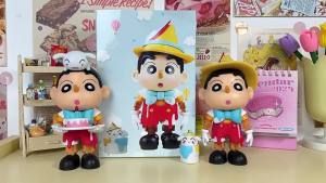 Pinocchio Crayon Small New Pup Hand-Made Nohara New Help Tide Play Toy Doll Desktop and Car-Mounted Decoration Gift