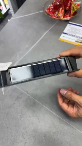 4/6/8 LED Solar Wall Light Waterproof Cahaya Hangat Outdoor Lighting Automatic Light Lampu Dinding for Courtyard Gate Lamp Decoration