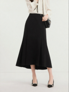 Koradior | Elegant Slim Black Fish Tail Skirt