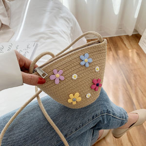 กระเป๋าใส่โทรศัพท์มือถือ DIY แบบสะพายไหล่ข้างเดียว กระเป๋าถือแบบถักจากหญ้า กระเป๋าถือรูปเปลือกหอยชายหาด กระเป๋าสะพายข้างแบบลำลองสำหรับผู้หญิง