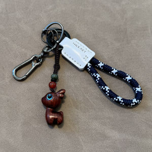 Sandalwood Deer Keychain Creative Premium Mens Automobile Keychain Bag Pendant Safe Journey High End Gift