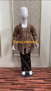 Kutu Baru Anak Setelan Kondangan Kekinian Tersedia Banyak Variasi Warna Maron