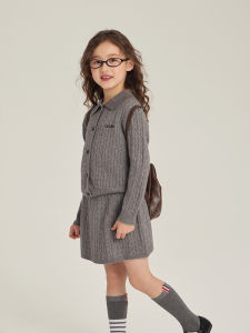 Girls Knitted Set Korean School Style Spiral Sweater Half Skirt 2 Piece Set Spring Autumn Childrens Clothing Ensemble